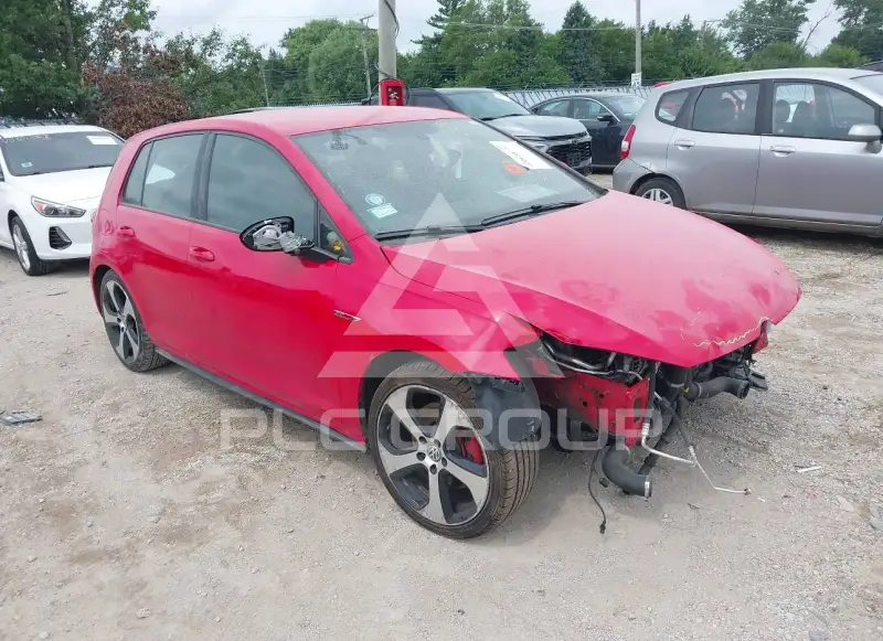 2018 Volkswagen GOLF photo
