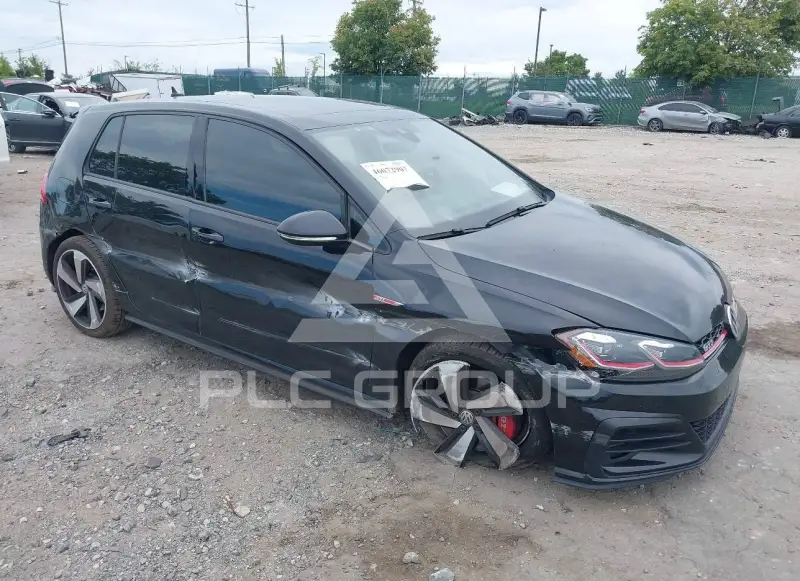 2018 Volkswagen GOLF photo
