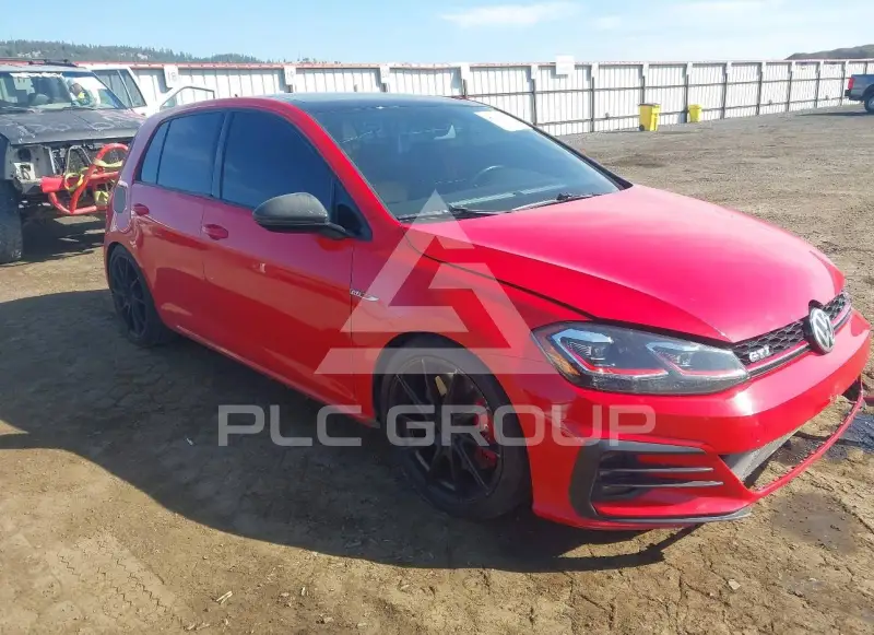 2018 Volkswagen GOLF photo