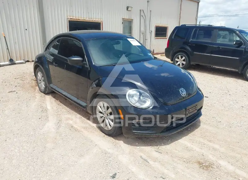 2018 Volkswagen BEETLE фото