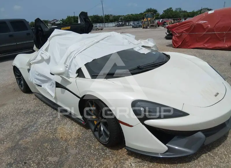 2018 McLaren 570S фото