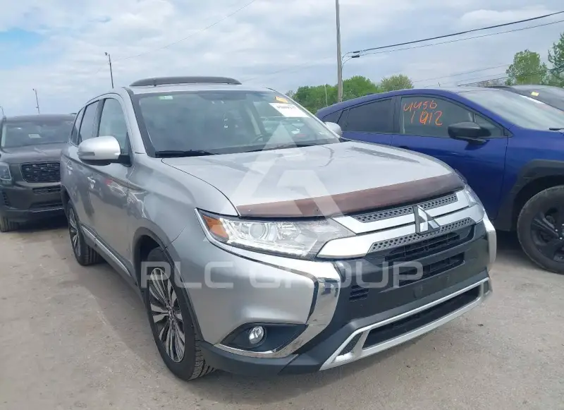 2019 Mitsubishi OUTLANDER photo