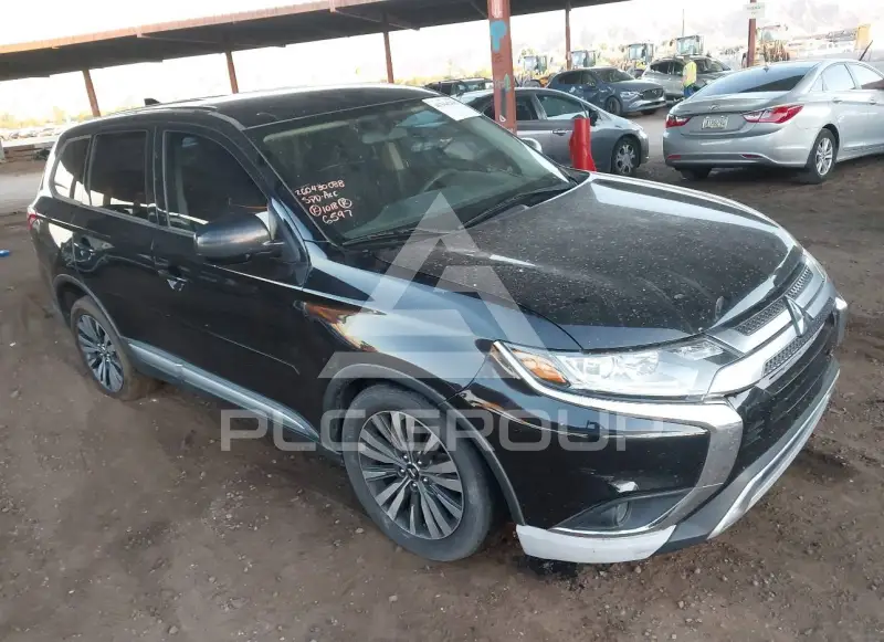 2019 Mitsubishi OUTLANDER photo