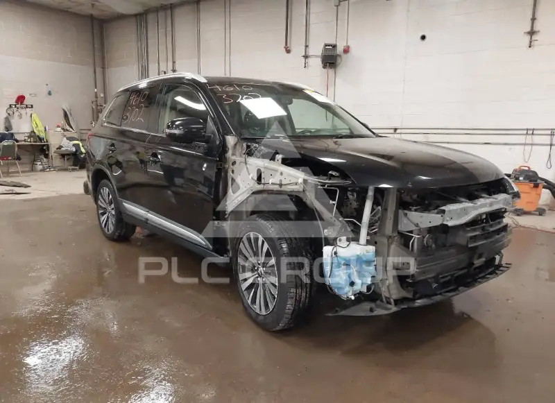 2019 Mitsubishi OUTLANDER photo