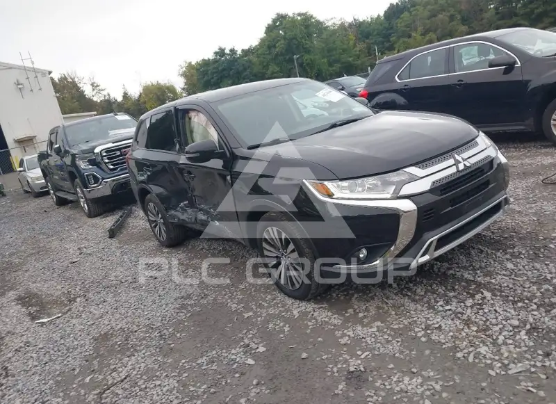 2019 Mitsubishi OUTLANDER photo