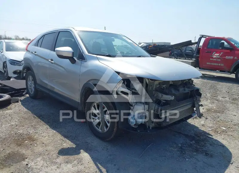 2019 Mitsubishi ECLIPSE фото