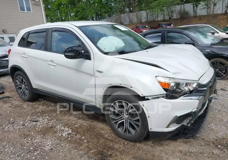 2019 Mitsubishi OUTLANDER фото