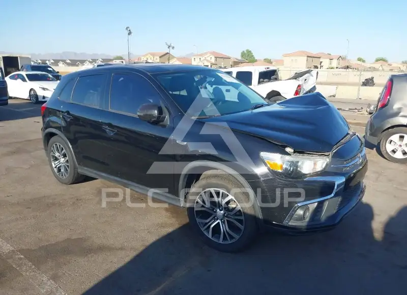 2019 Mitsubishi OUTLANDER photo