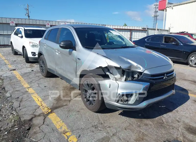 2019 Mitsubishi OUTLANDER фото
