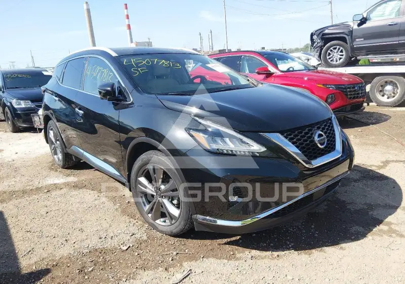 2019 Nissan MURANO photo