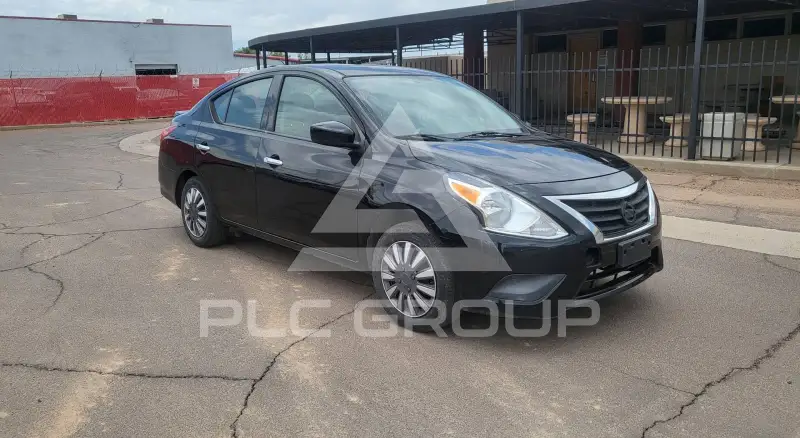 2019 Nissan VERSA фото