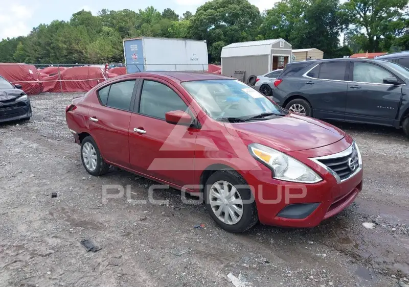 2019 Nissan VERSA фото