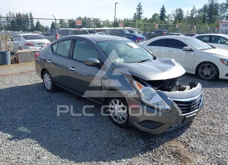2019 Nissan VERSA фото