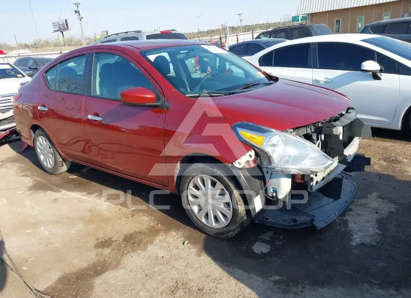 2019 Nissan VERSA фото