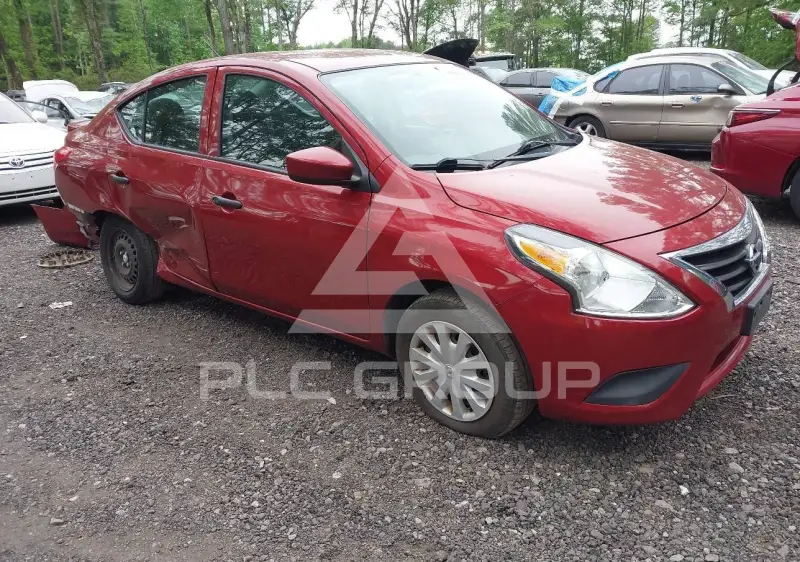 2019 Nissan VERSA фото