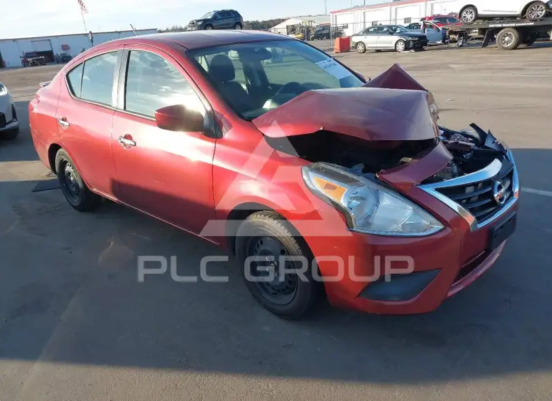 2019 Nissan VERSA фото