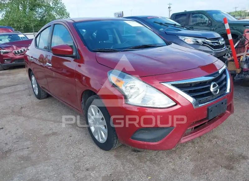 2019 Nissan VERSA photo