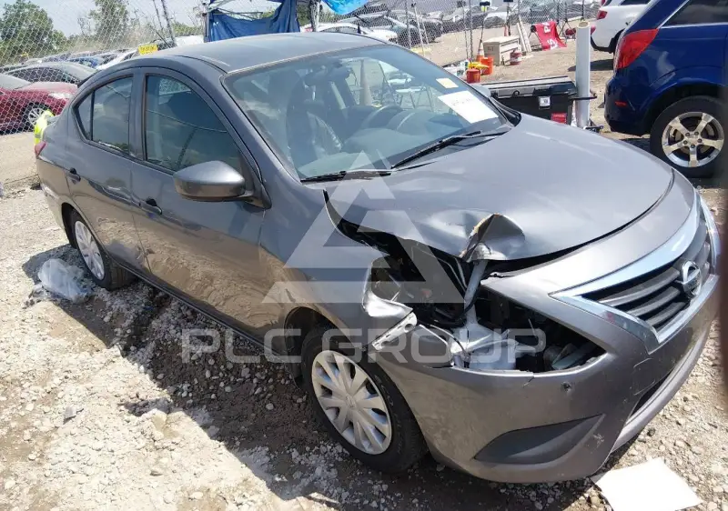 2019 Nissan VERSA фото