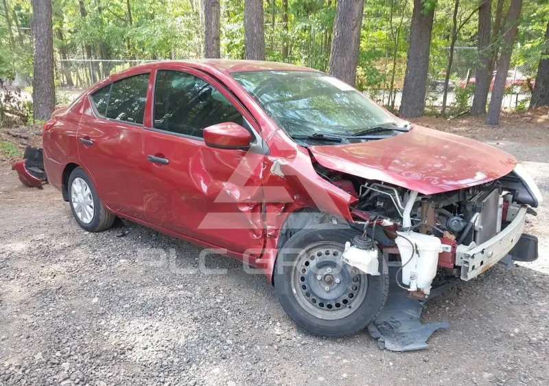 2019 Nissan VERSA фото