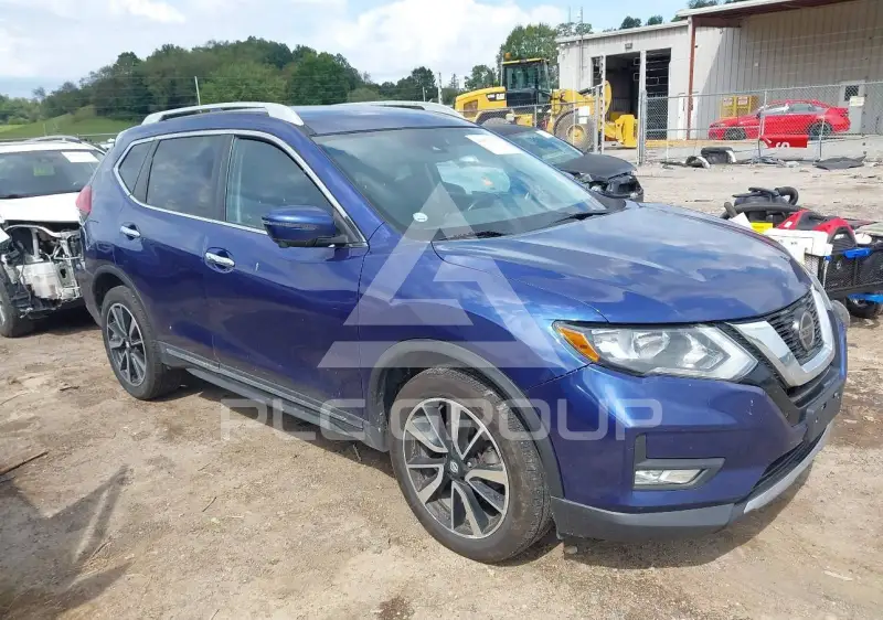 2019 Nissan ROGUE photo