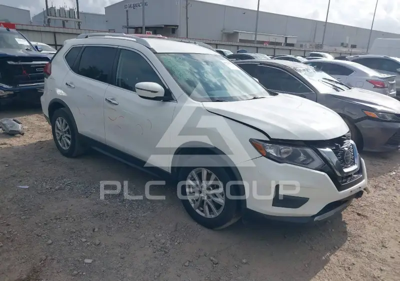 2019 Nissan ROGUE photo