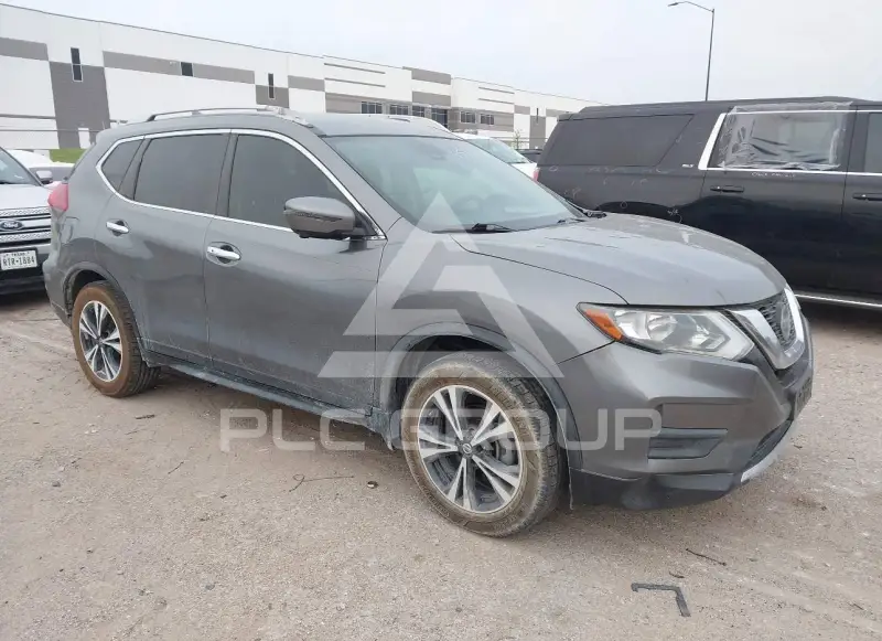 2019 Nissan ROGUE photo
