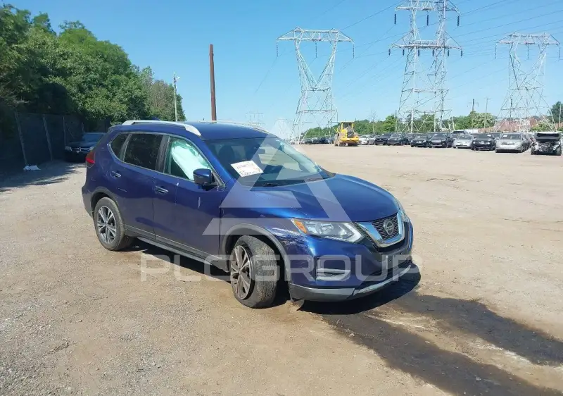 2019 Nissan ROGUE photo