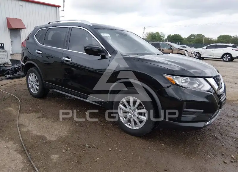 2019 Nissan ROGUE photo