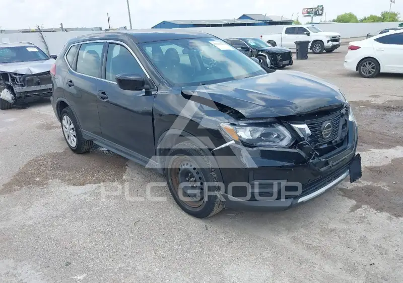 2019 Nissan ROGUE photo