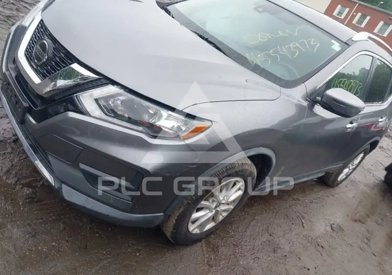 2019 Nissan ROGUE photo