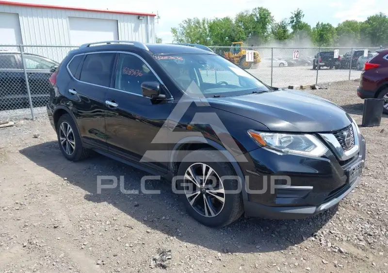 2019 Nissan ROGUE photo