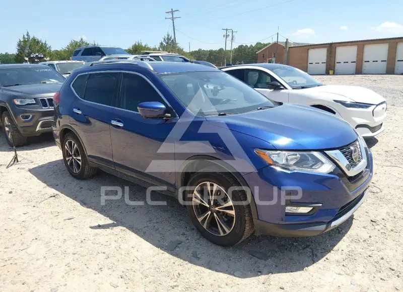 2019 Nissan ROGUE photo