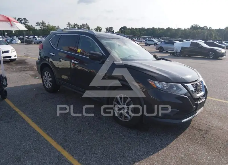 2019 Nissan ROGUE photo