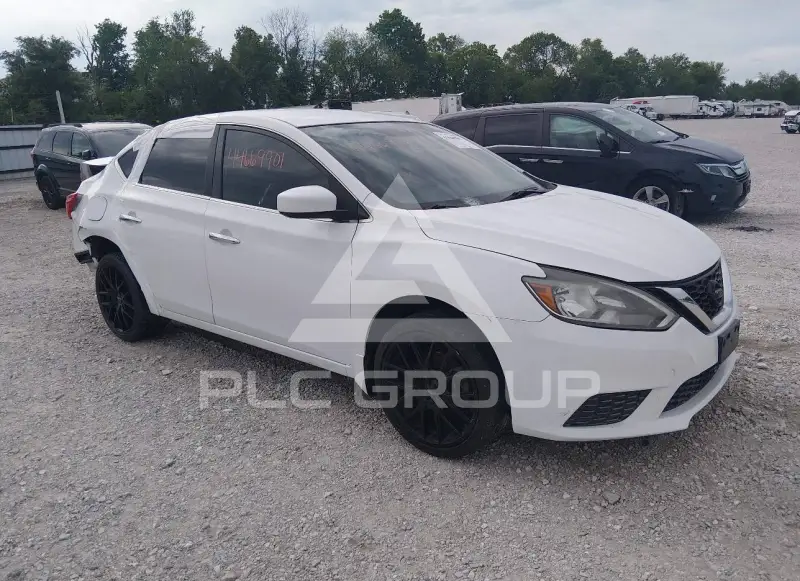 2019 Nissan SENTRA фото