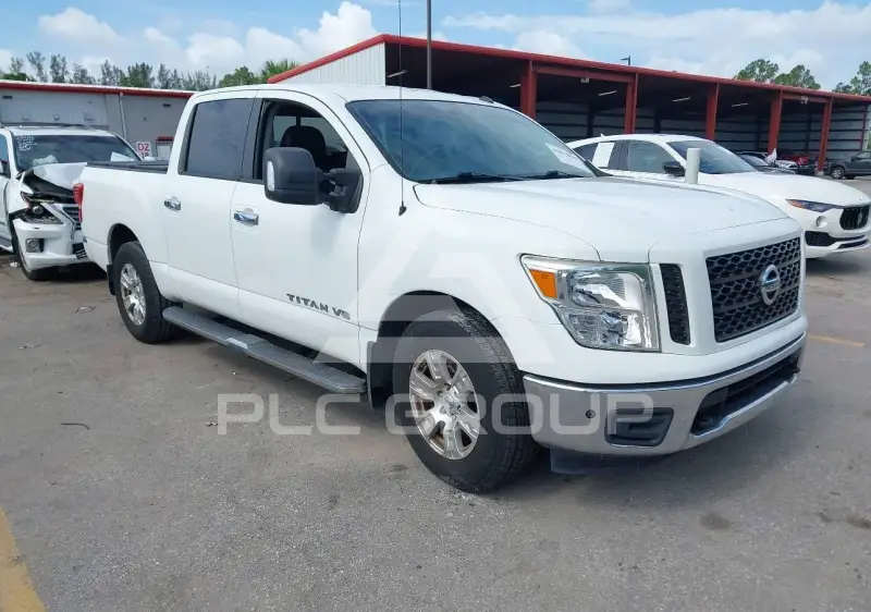 2019 Nissan TITAN фото