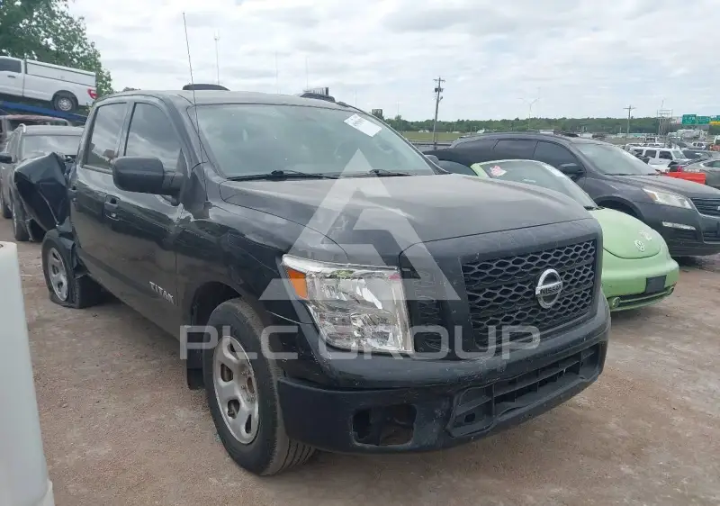 2019 Nissan TITAN фото