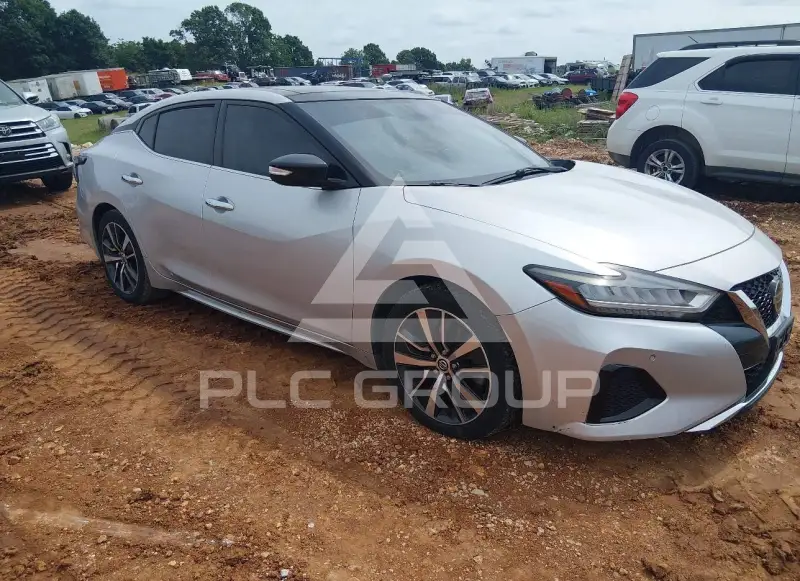 2019 Nissan MAXIMA photo