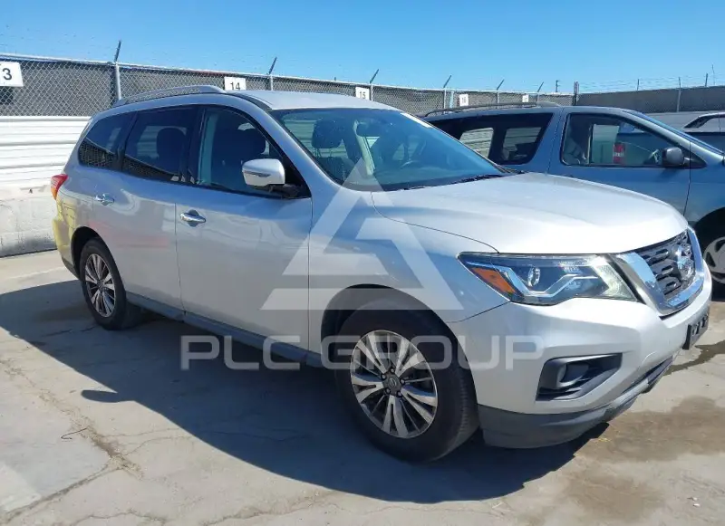 2019 Nissan PATHFINDER photo