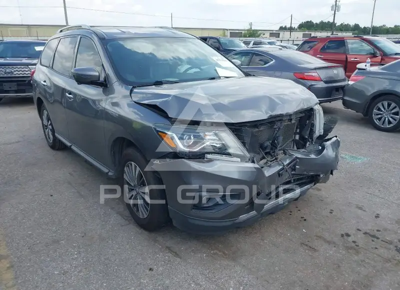 2019 Nissan PATHFINDER photo