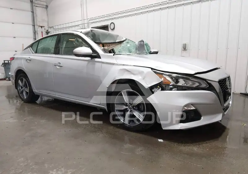 2019 Nissan ALTIMA photo