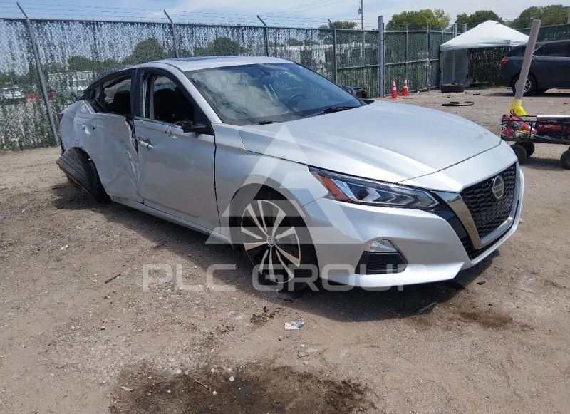 2019 Nissan ALTIMA photo