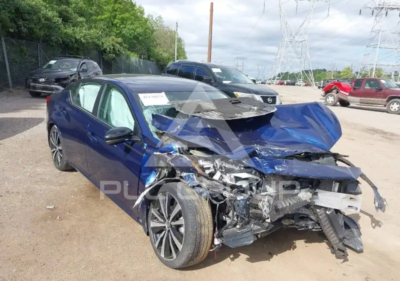 2019 Nissan ALTIMA фото