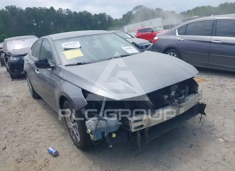 2019 Nissan ALTIMA photo