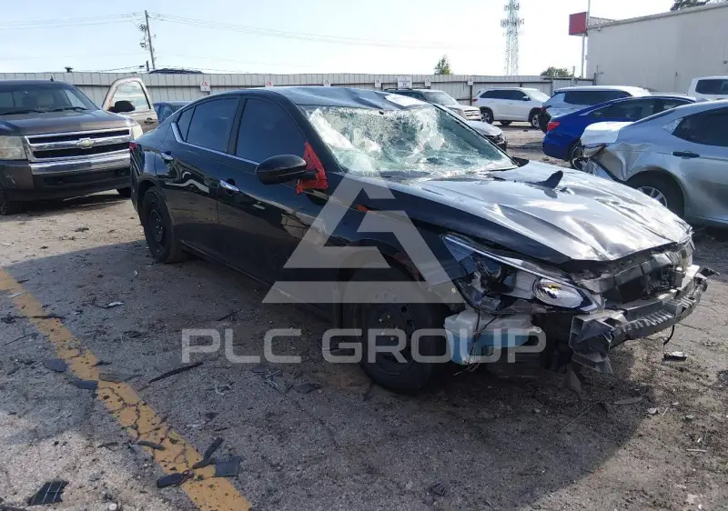 2019 Nissan ALTIMA фото