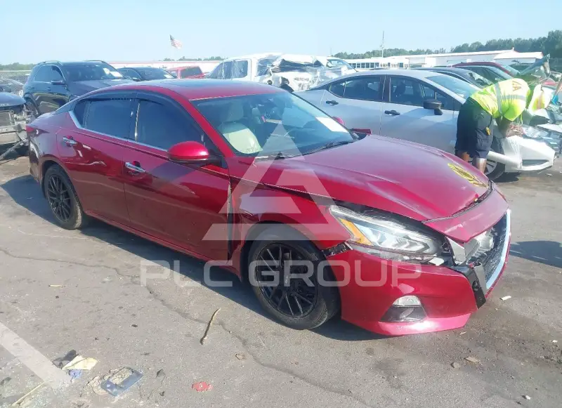 2019 Nissan ALTIMA photo