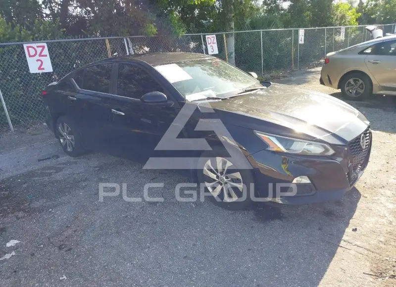 2019 Nissan ALTIMA фото