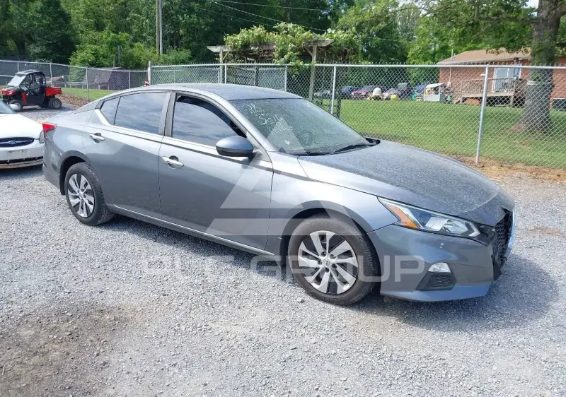 2019 Nissan ALTIMA фото