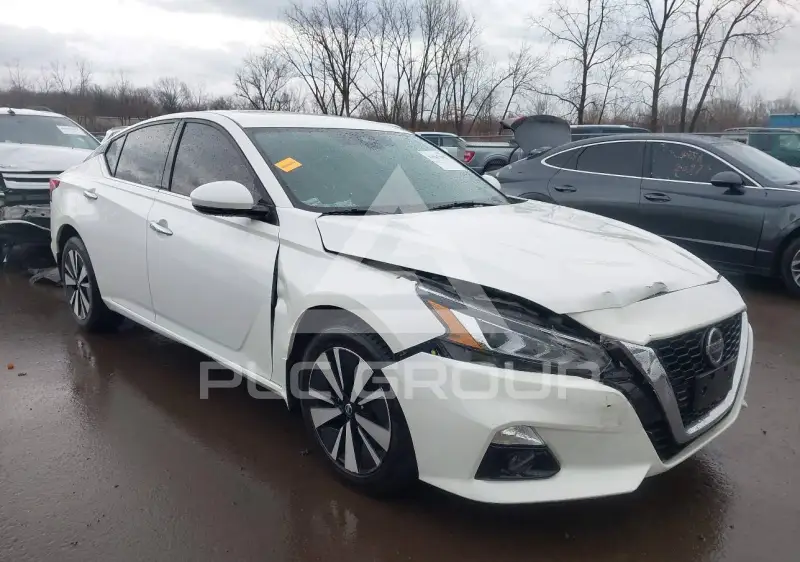 2019 Nissan ALTIMA photo