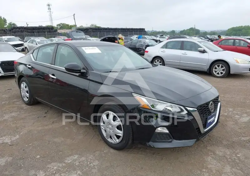 2019 Nissan ALTIMA фото