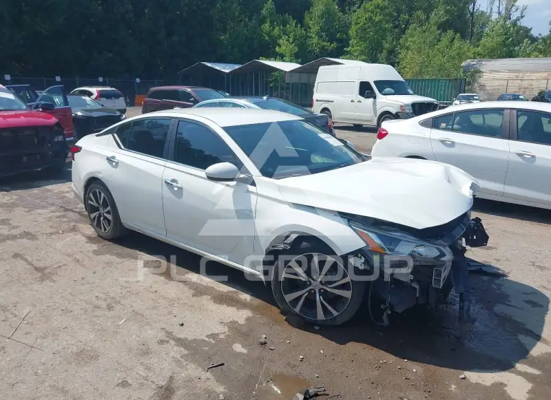 2019 Nissan ALTIMA фото